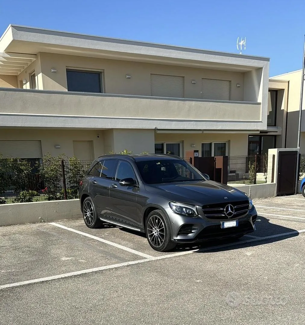 Mercedes-Benz Glc 2017 photo 2