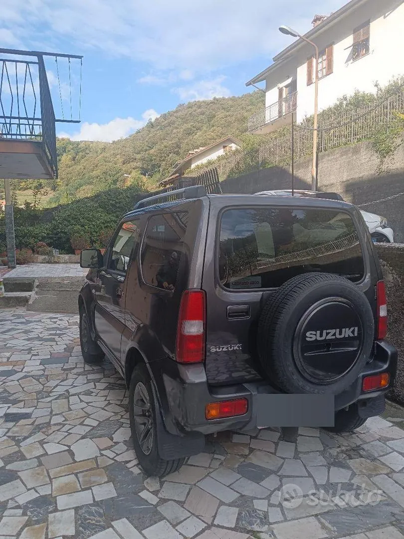 Suzuki Jimny 2015 photo 2