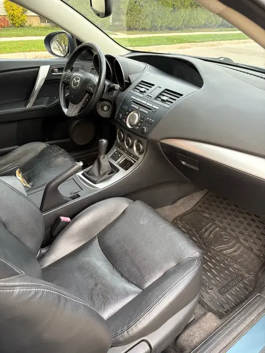 Mazda 3 2011 photo 5
