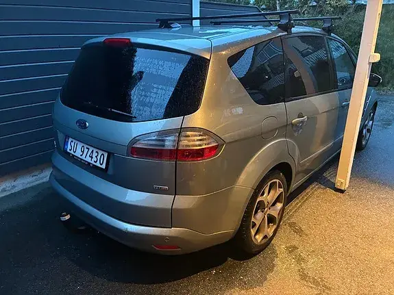 Ford S-Max 2008 photo 4