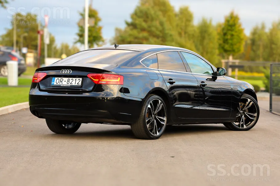 Audi A5 2012 photo 4
