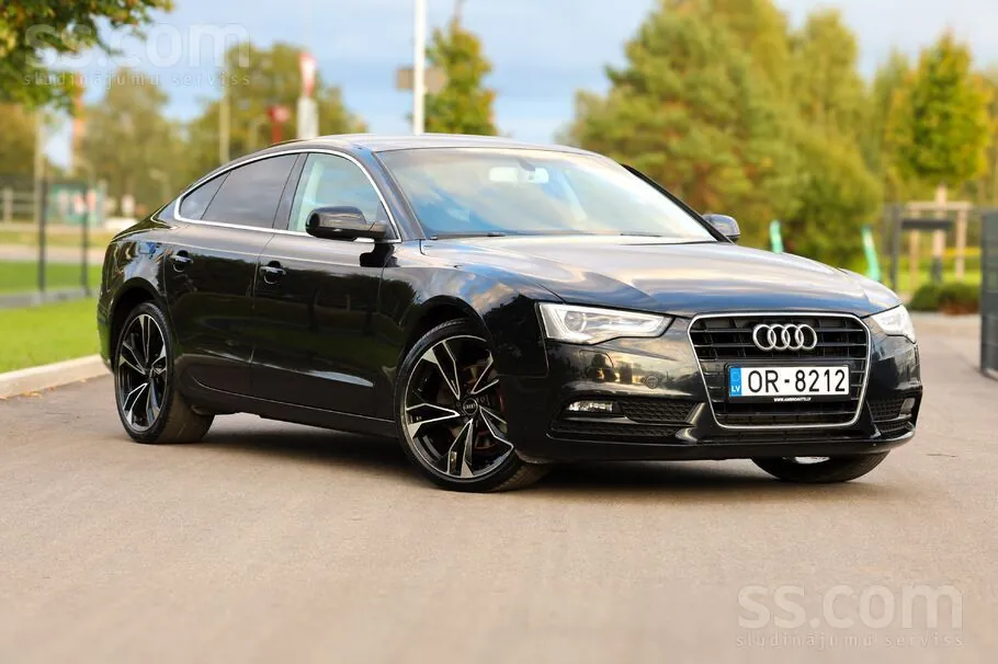 Audi A5 2012 photo 3