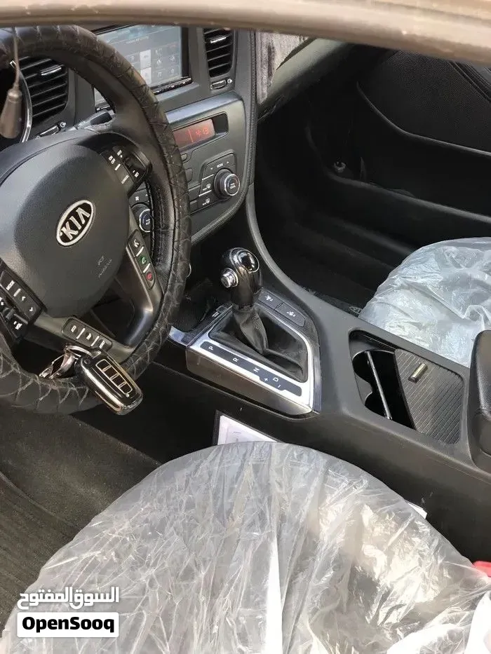 Kia K5 2011 photo 3