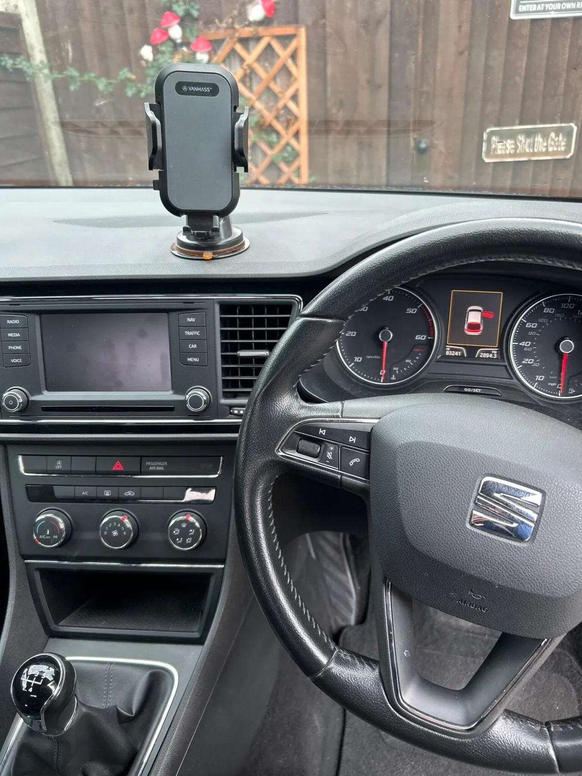 Seat Leon 2015 photo 2