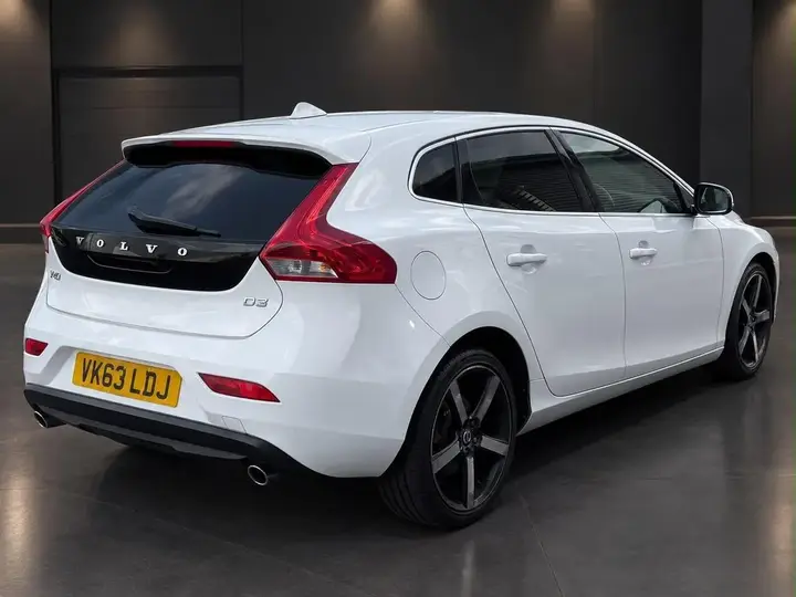 Volvo V40 2013 photo 3