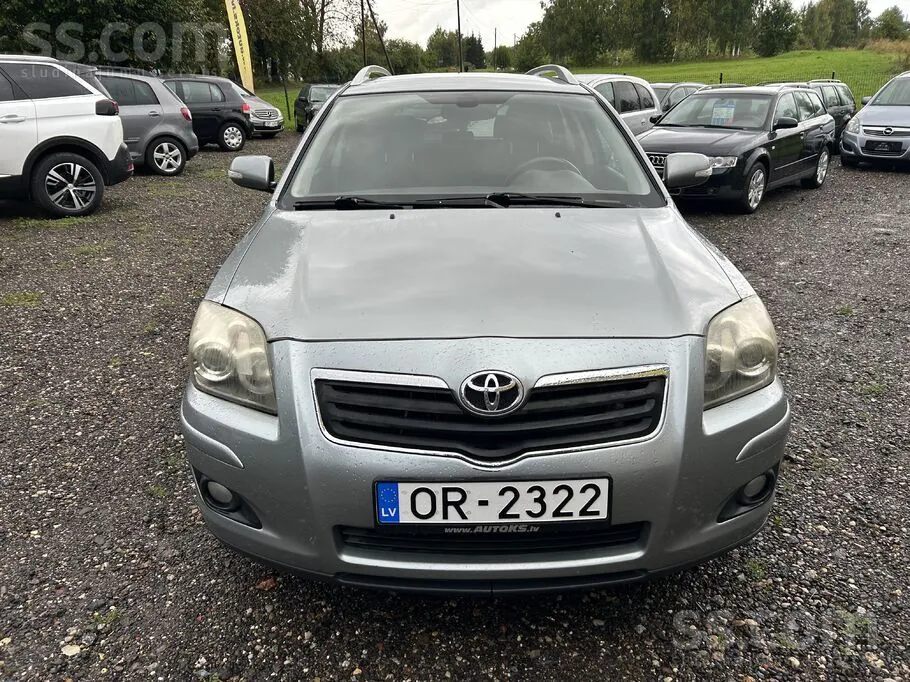 Toyota Avensis 2007 photo 2