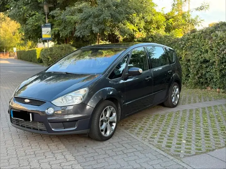 Ford S-Max
