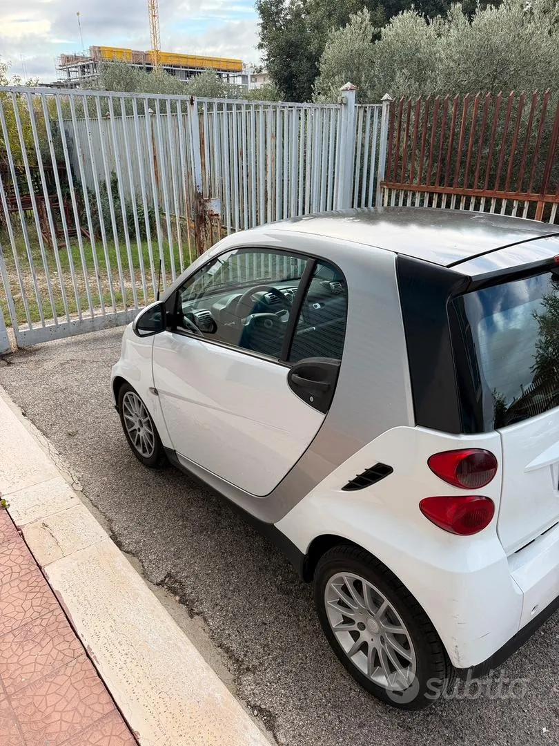 Smart Fortwo 2009 photo 4