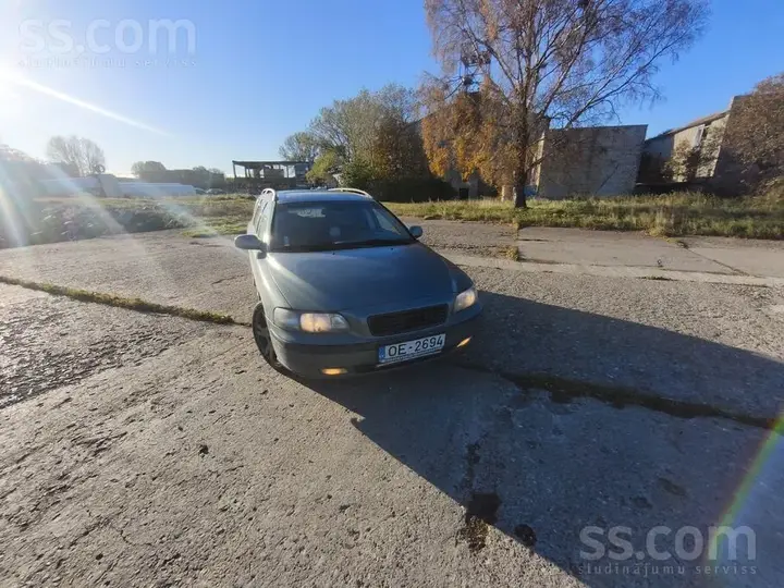Volvo V70