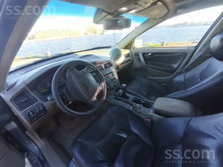 Volvo V70 2002 photo 4