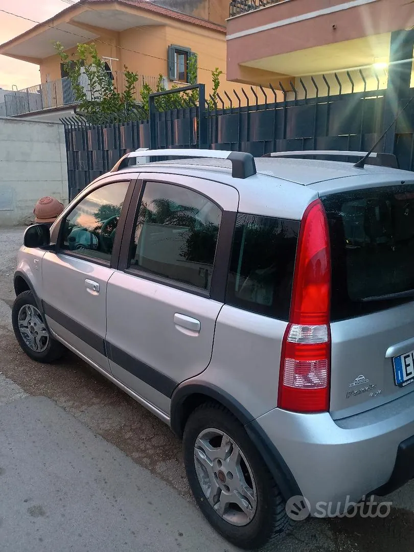 Fiat Panda 2011 photo 2