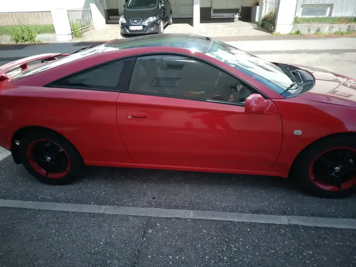 Toyota Celica 2000 photo 2