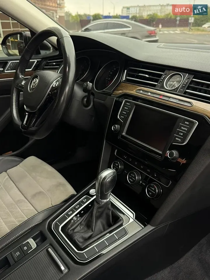 Volkswagen Passat 2015 photo 4
