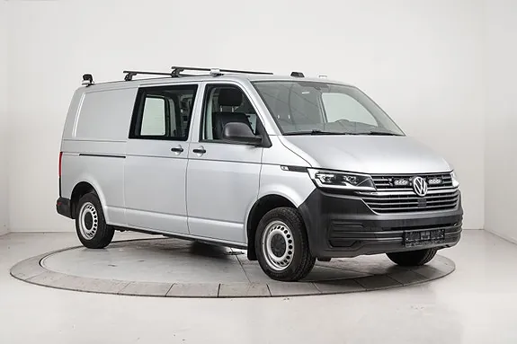 Volkswagen Transporter 2021 photo 2