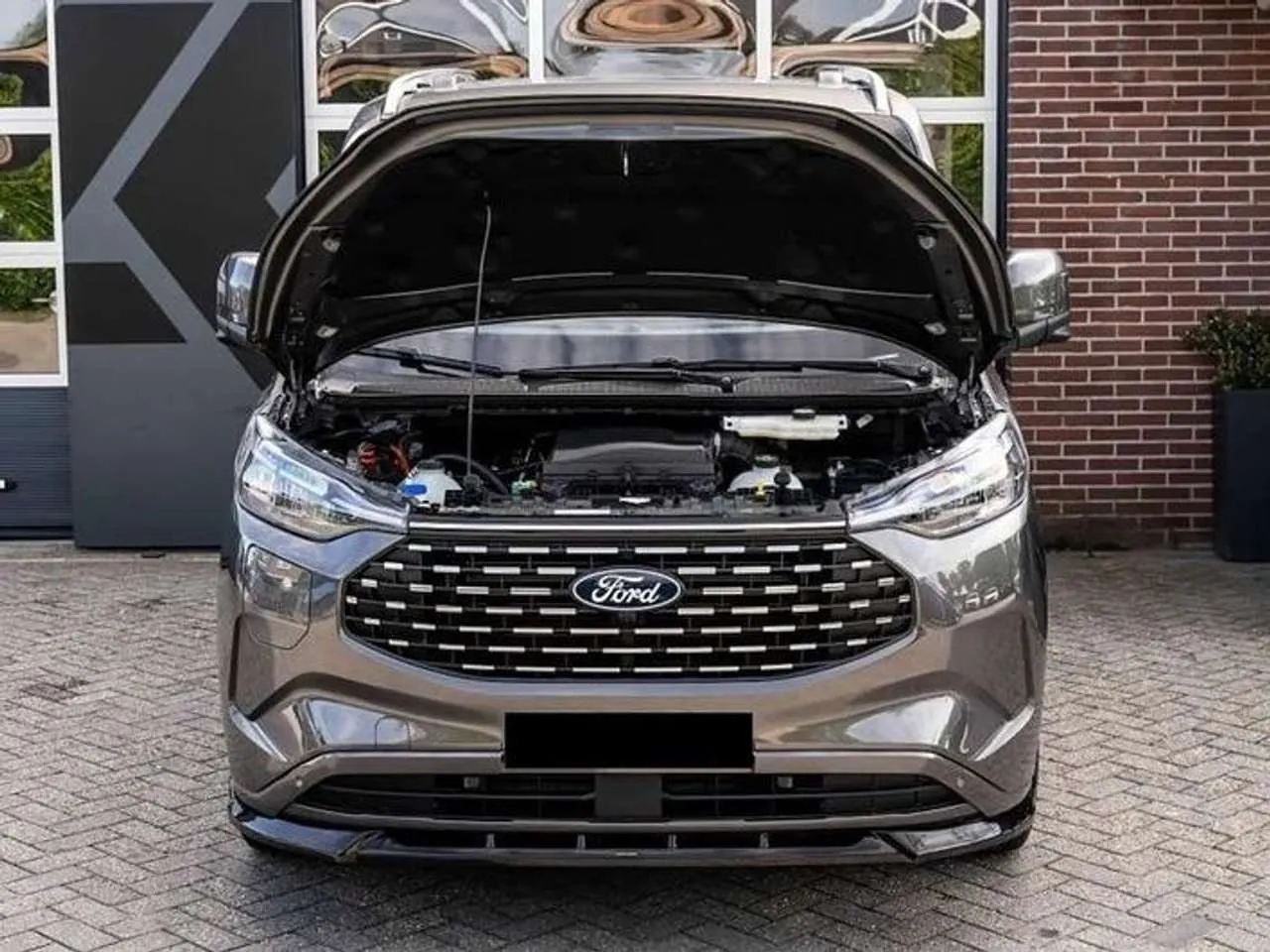Ford Tourneo Custom 2024 photo 4