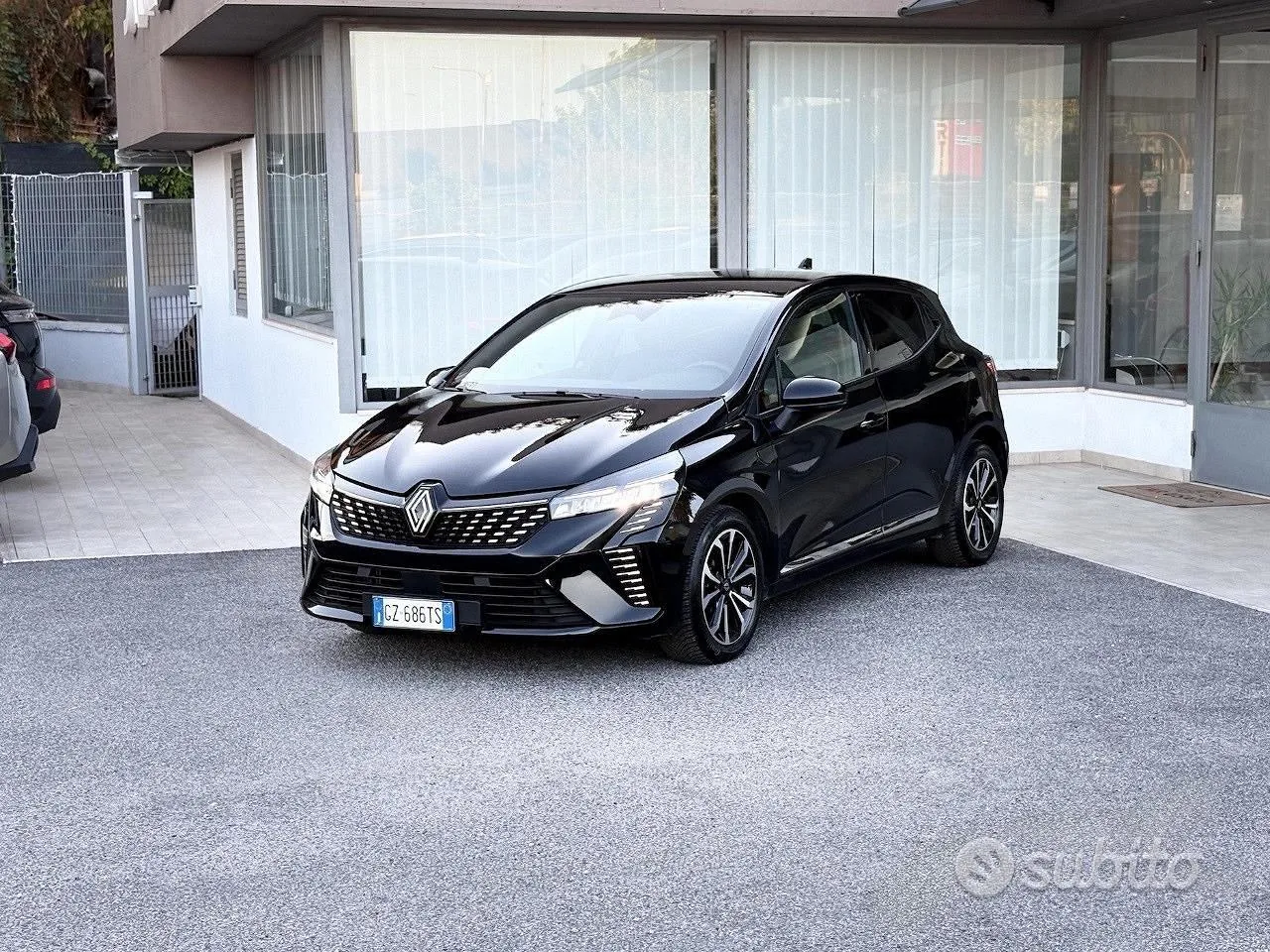 Renault Clio 2025 photo 3