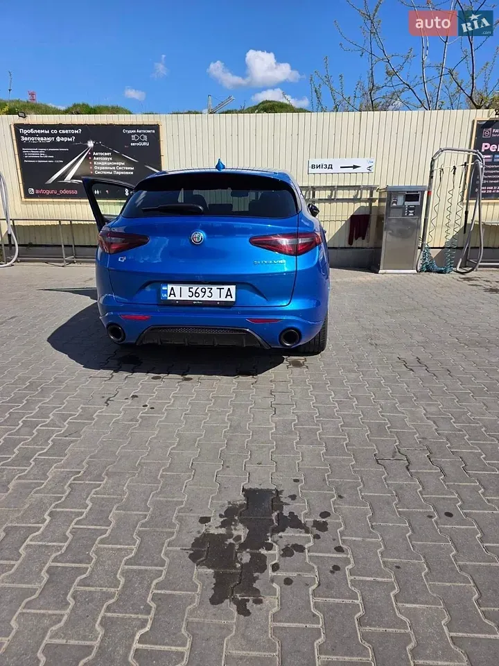 Alfa Romeo Stelvio 2022 photo 5