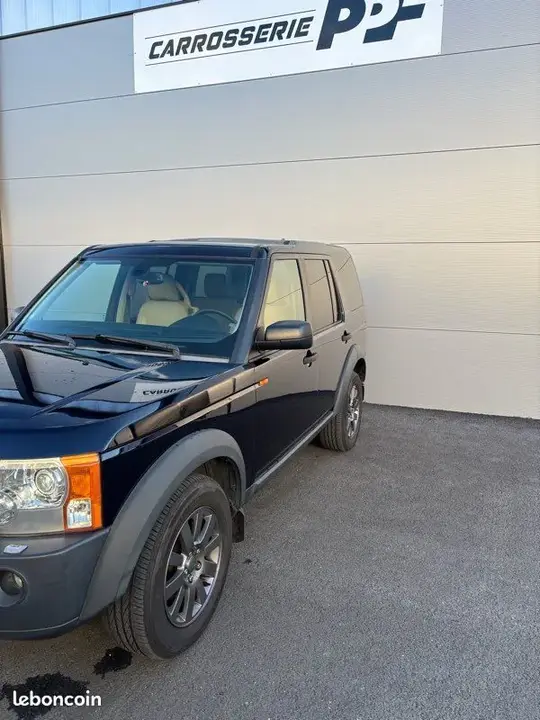 Land Rover Discovery 2005 photo 2