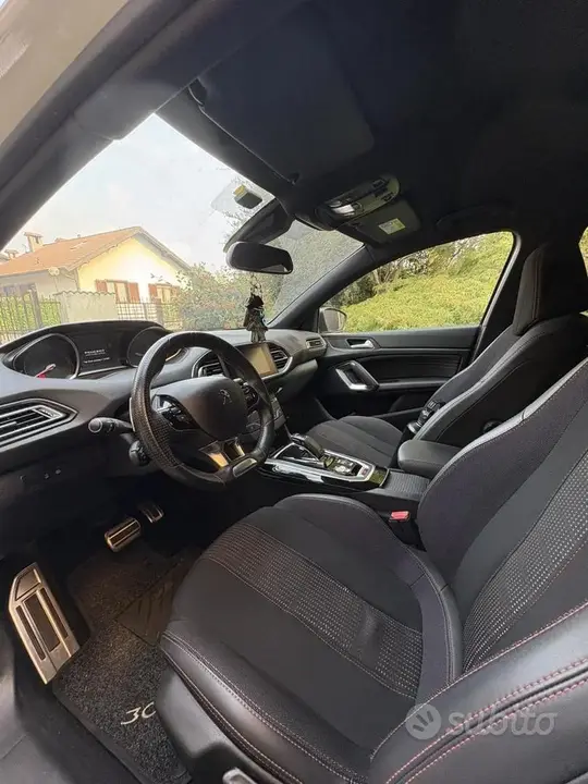 Peugeot 308 2019 photo 5