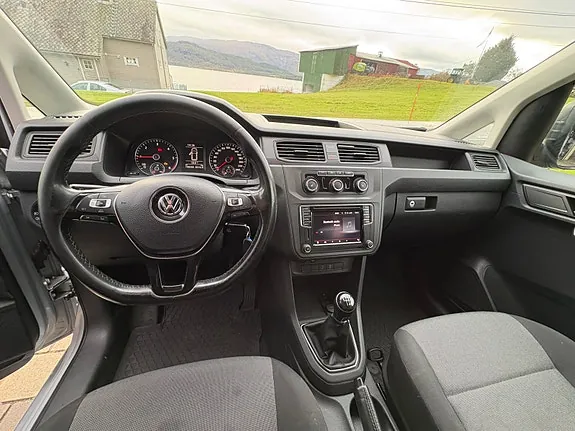 Volkswagen Caddy Maxi 2017 photo 5