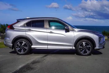 Mitsubishi Eclipse Cross 2022 photo 3