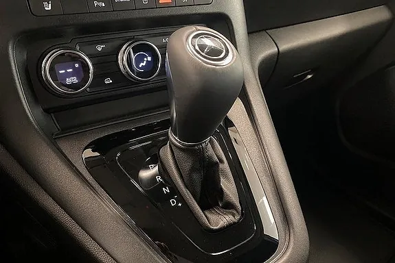 Mercedes-Benz Ecitan 2025 photo 4