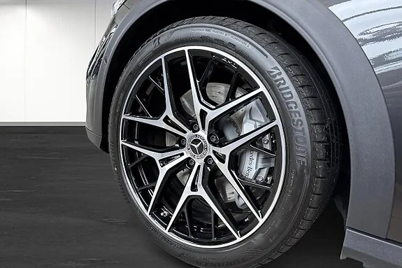 Mercedes-Benz E300 De 2026 photo 5