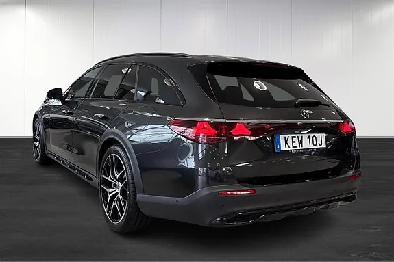 Mercedes-Benz E300 De 2026 photo 3