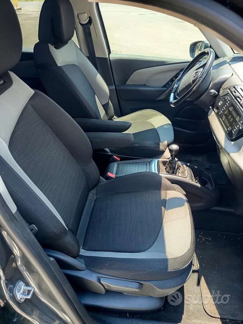Citroen C4 Picasso 2016 photo 5
