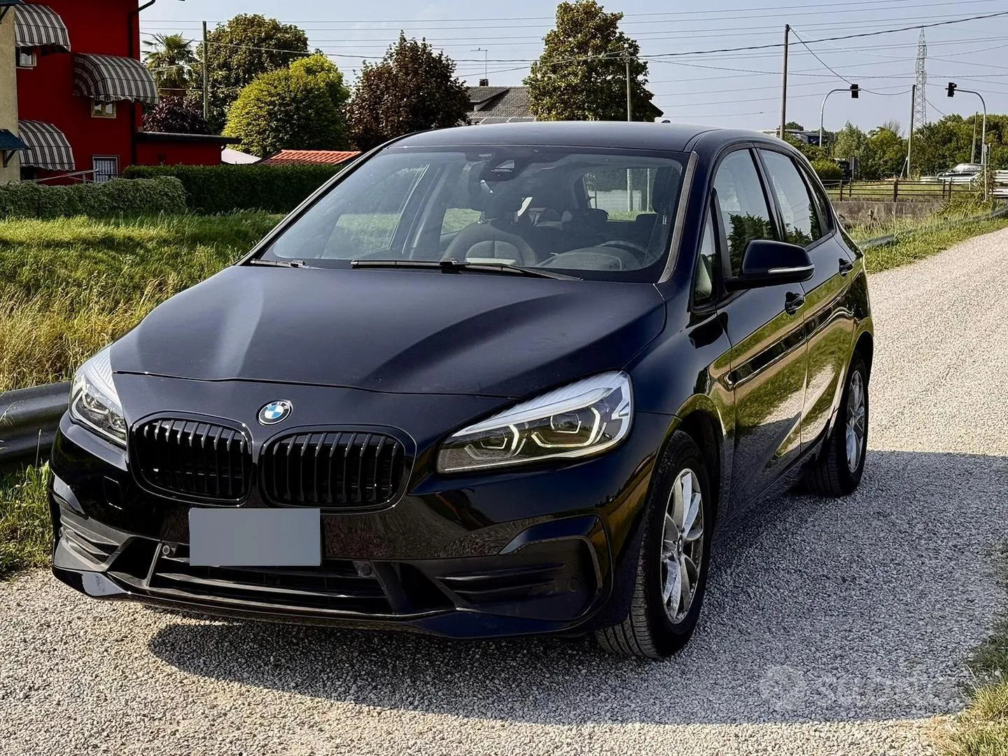 BMW 220D Active Tourer 2020 photo 2