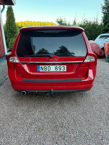 Volvo V70 2013 photo 4