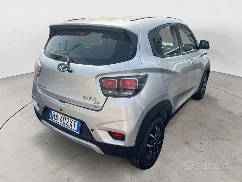 Mahindra Kuv100 Nxt 2025 photo 3