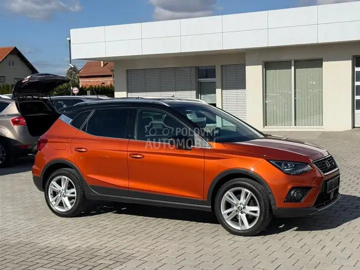 Seat Arona 2019 photo 3