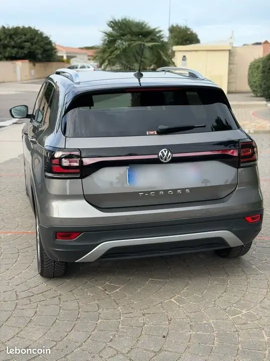 Volkswagen T-Cross 2019 photo 2