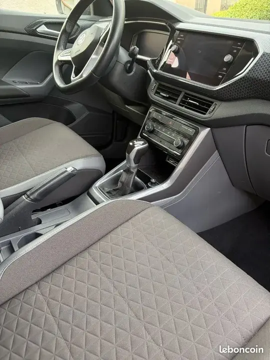 Volkswagen T-Cross 2019 photo 3