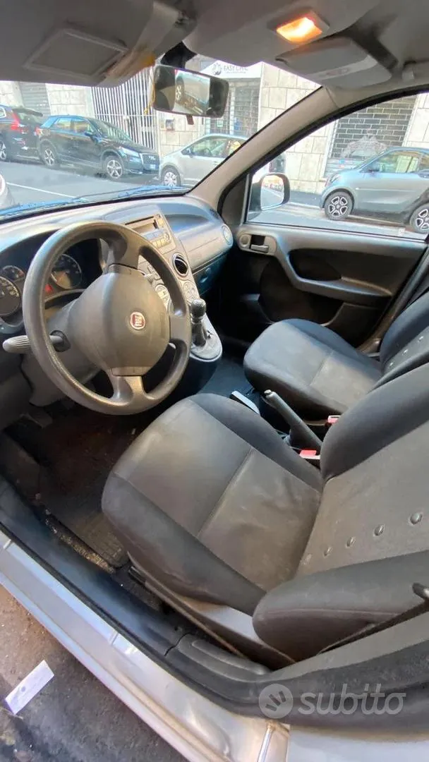 Fiat Panda 2011 photo 4