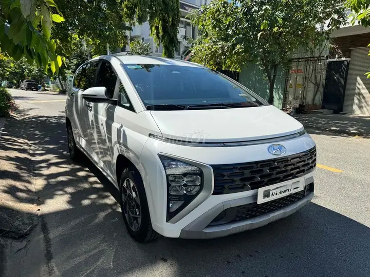Hyundai Stargazer 2022 photo 2