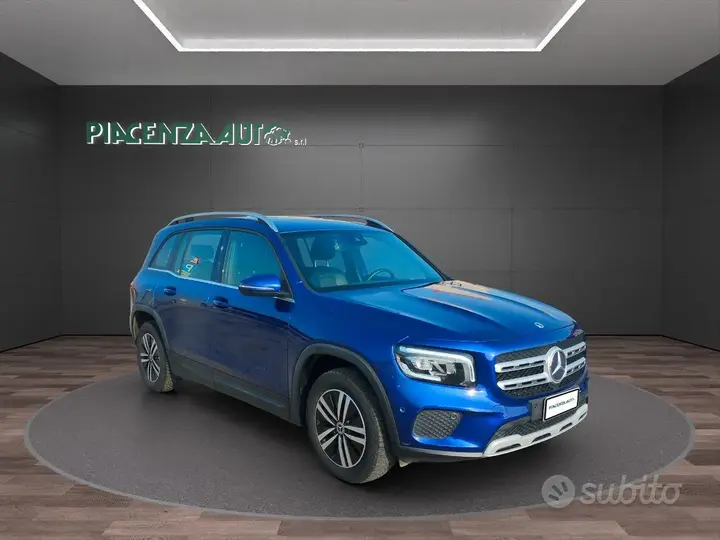 Mercedes-Benz Glb