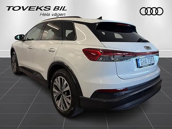 Audi Q4 E-Tron 2023 photo 3