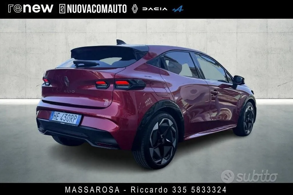 Renault Clio photo 3