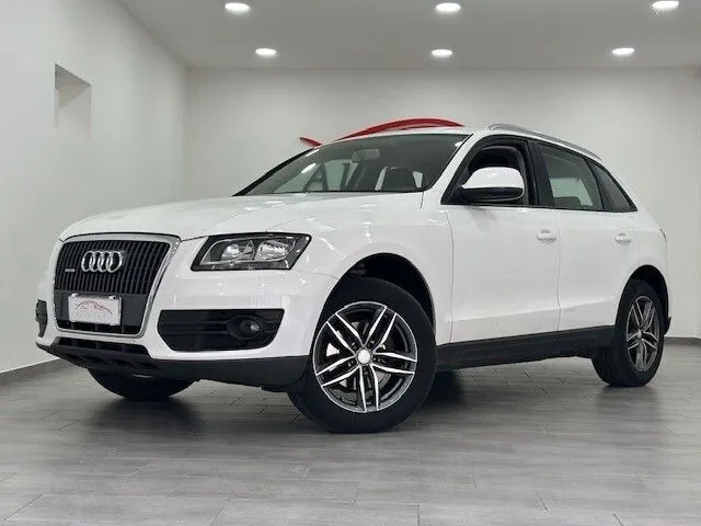 Audi Q5 2010 photo 2