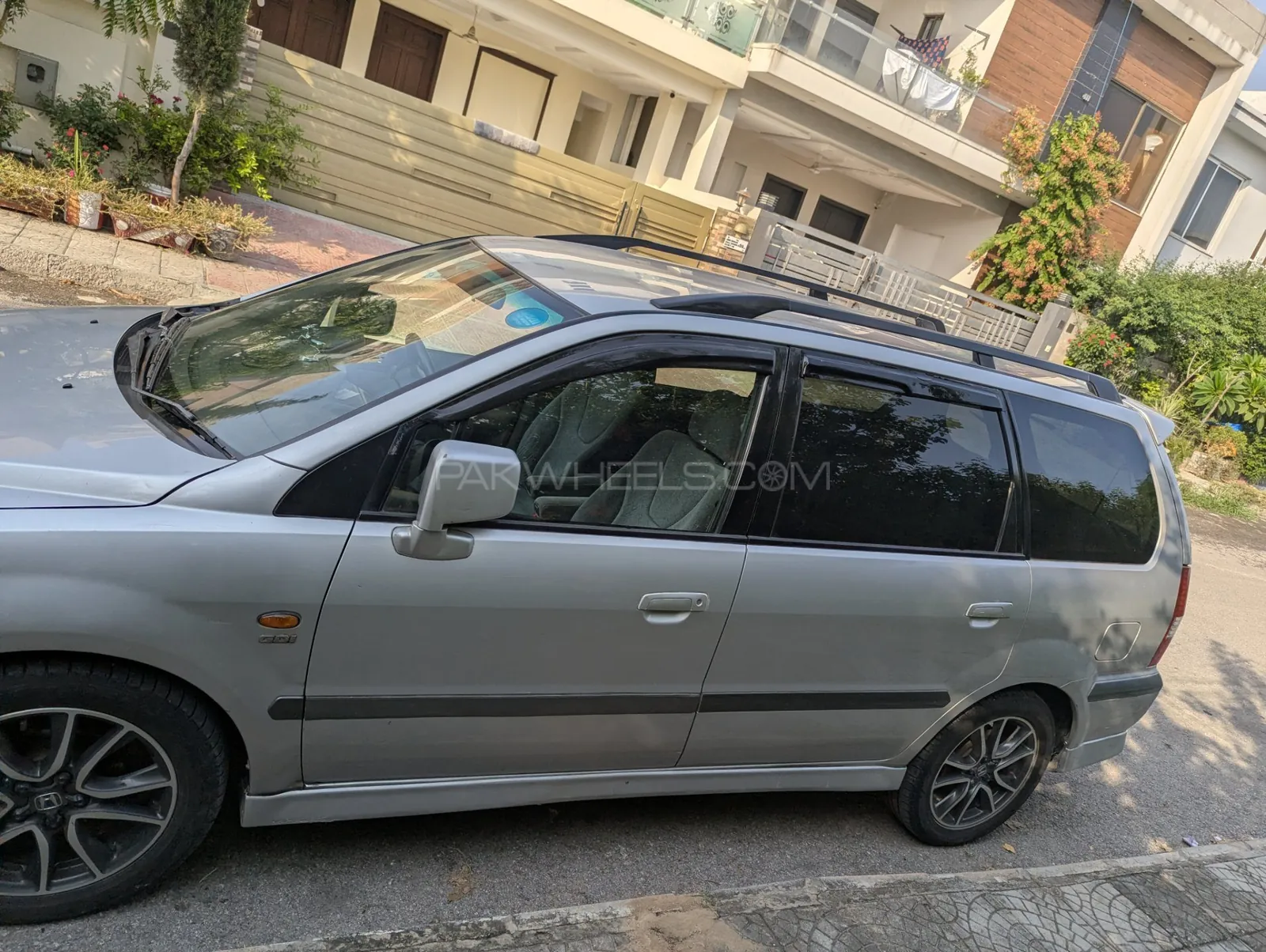 Mitsubishi Grandis