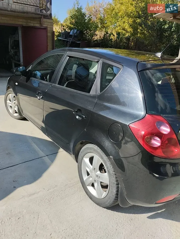 Kia Ceed 2008 photo 2