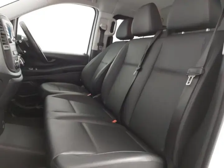 Mercedes-Benz Vito 2024 photo 5