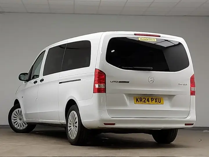 Mercedes-Benz Vito 2024 photo 2