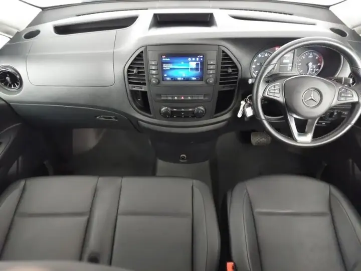 Mercedes-Benz Vito 2024 photo 3