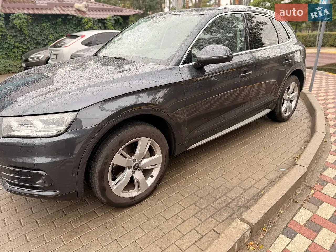 Audi Q5 2018 photo 2