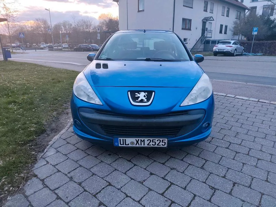 Peugeot 206