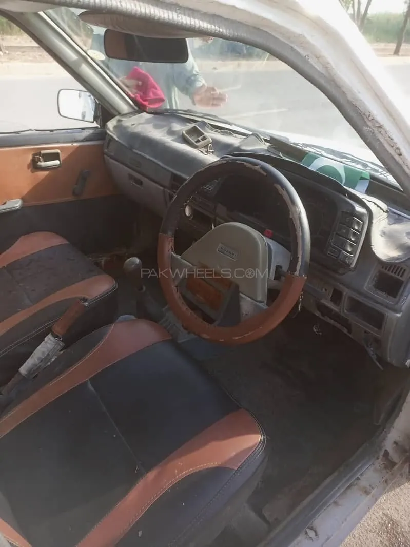 Suzuki Khyber