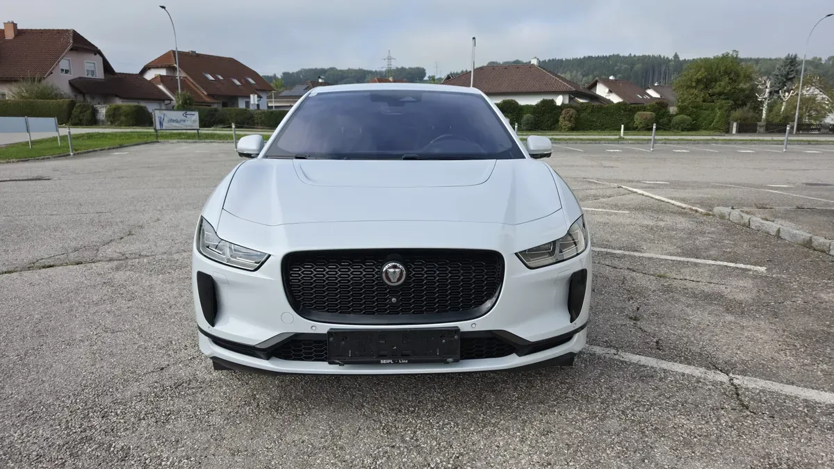 Jaguar I-Pace